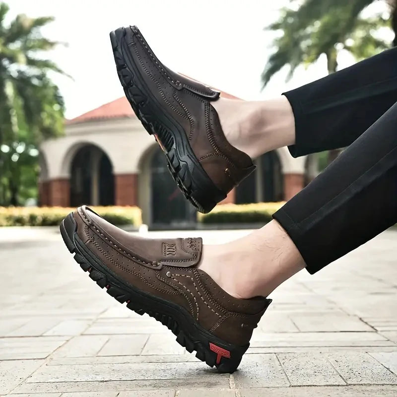 Handmade Leather Men Shoes Casual Outdoor Slip On Loafers Men Leather Shoes Flats Moccasins Walking Shoes Non-Slip