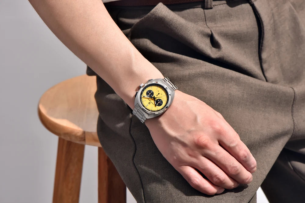 Luxury Chronograph Watch - Sapphire Crystal Quartz Timepiece